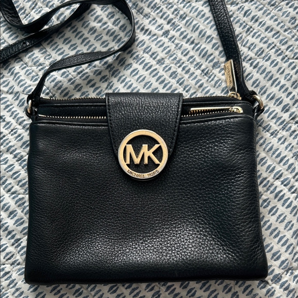 Michael Kors Fulton Black leather Crossbody Bag with Gold Logo